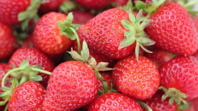 strawberry-samune