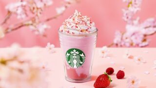 スタバ新作 さくら咲いたベリーフラペチーノ