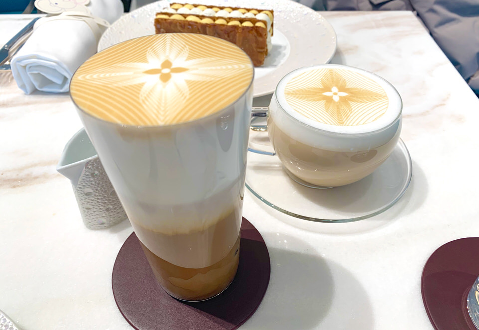 銀座 ルイヴィトンカフェ Le Cafe V のメニューと値段 予約方法や待ち時間もまとめ 東京カフェ