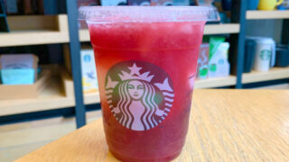 starbucks-pink-frozen-lemonade-and-passion-tea