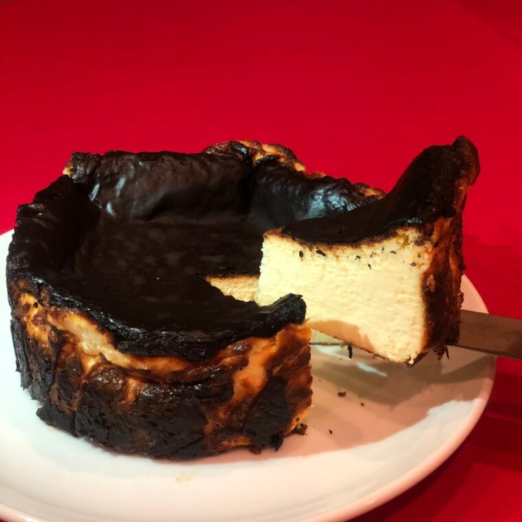 シエスタ　プレーンバスクチーズケーキ