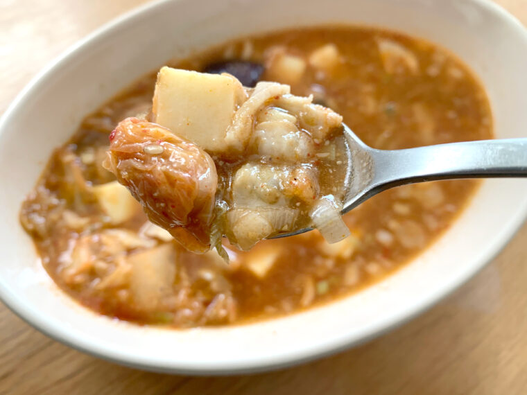 GREEN SPOON スープ　Putu Putu｜発酵キムチの海鮮純豆腐チゲ