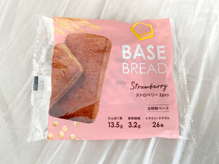 BASE BREAD ストロベリー